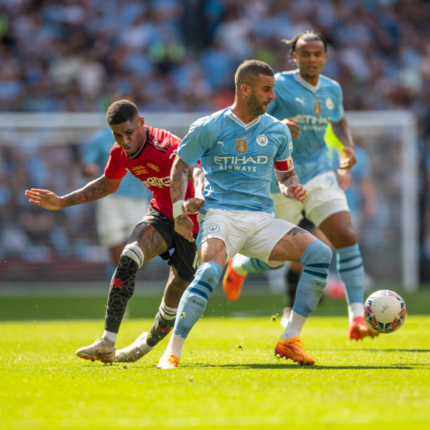 上的鲜明对 上的鲜明对